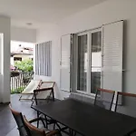 Appartement In With Terrace, Air Conditioning, Wifi, Washing Machine 3567-1