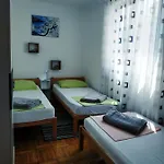 In With Terrace, Air Conditioning, Wifi, Washing Machine 3567-1 Apartament *
