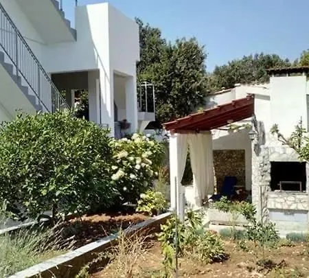 In With Terrace, Air Conditioning, Wifi, Washing Machine 3567-1 Apartamento