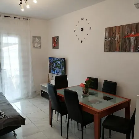 Apartamento In With Terrace, Air Conditioning, Wifi, Washing Machine 3567-1
