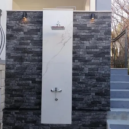 In With Terrace, Air Conditioning, Wifi, Washing Machine 3567-1 Apartament *