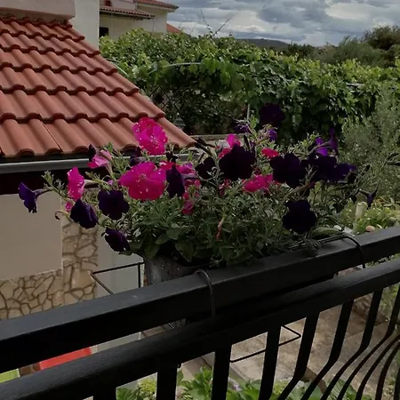 In With Terrace, Air Conditioning, Wifi, Washing Machine 3567-1