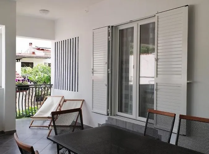 Daire In With Terrace, Air Conditioning, Wifi, Washing Machine 3567-1