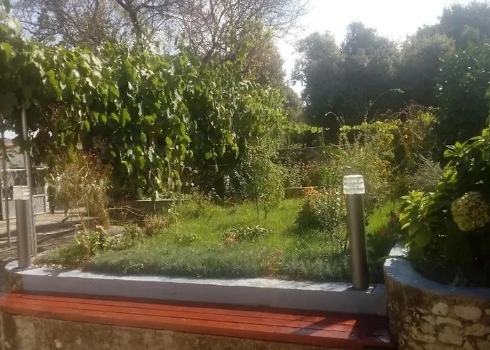 In With Terrace, Air Conditioning, Wifi, Washing Machine 3567-1 Daire Ražanj