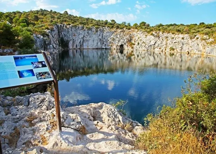 Daire In With Terrace, Air Conditioning, Wifi, Washing Machine 3567-1