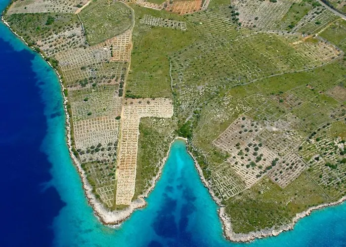 In With Terrace, Air Conditioning, Wifi, Washing Machine 3567-1 * Ražanj