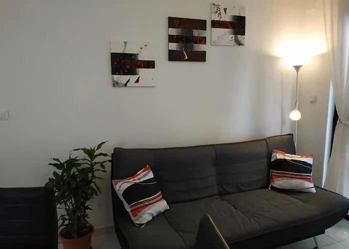 In With Terrace, Air Conditioning, Wifi, Washing Machine 3567-1 Daire Ražanj